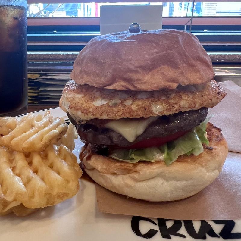 EXTREME(CRUZ BURGERS & CRAFT BEERS （クルズバーガーズ アンド クラフトビア）)