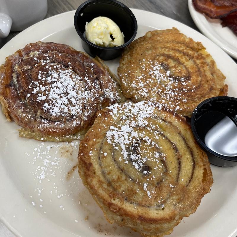 Cinnamon Roll French Toast(Eggs-N-Things Restaurants)