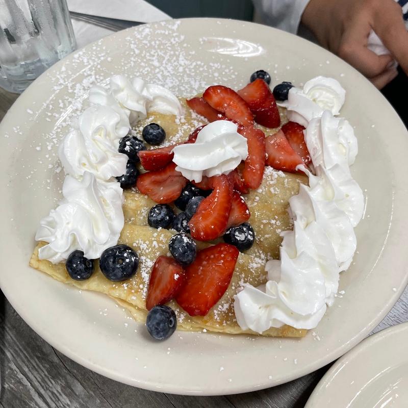 Swedish Pancakes(Eggs-N-Things Restaurants)