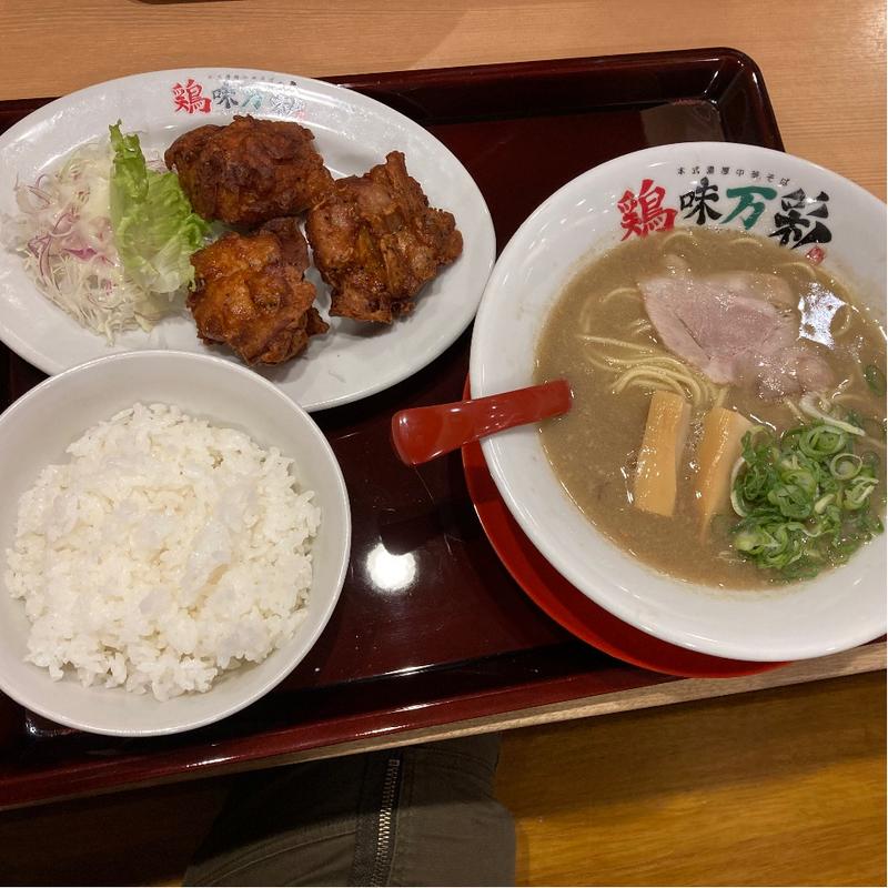 (濃厚鶏白湯ラーメン 鶏味万彩)