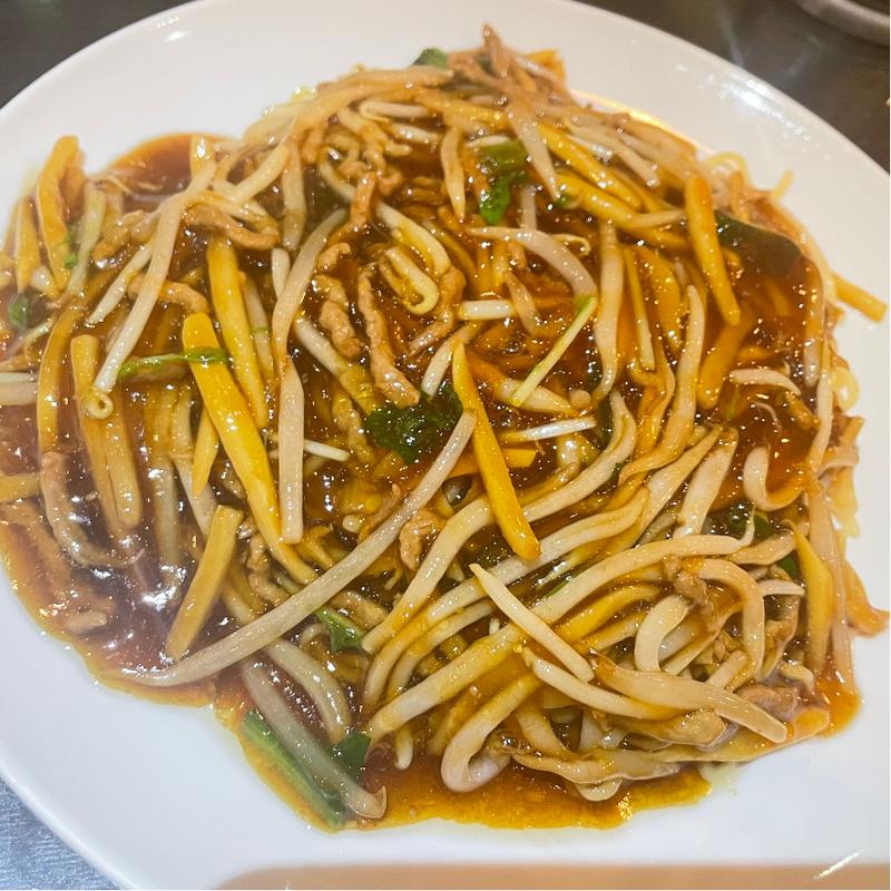 牛肉あんかけ焼きそば(天慎飯店 )