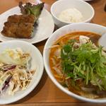 ネム(揚げ春巻)セット(ベトナム&中華料理 華福)