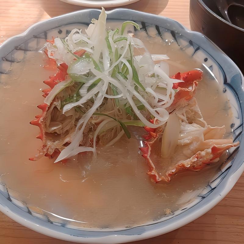 花咲ガニの味噌汁(回転寿司根室花まる JRタワーステラプレイス店)