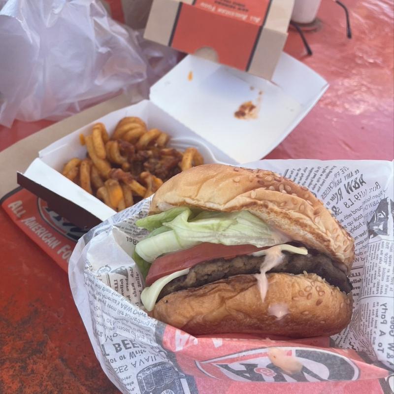 (Ａ＆Ｗ 牧港店)