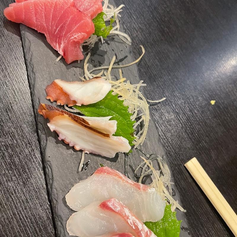 刺し身盛り合わせ(彩)