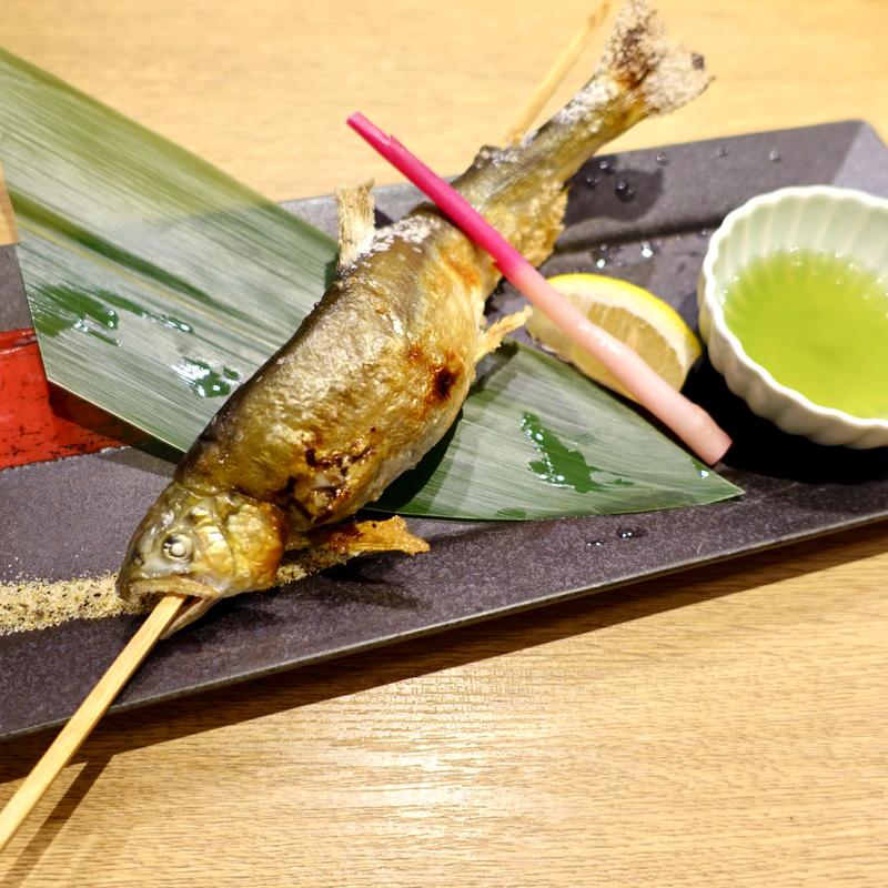 鮎の炉端焼き(海鮮問屋吾作どん西田辺本店)