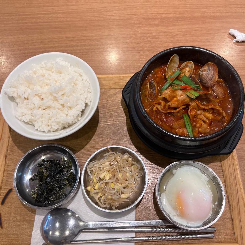 MIXスンドゥブ定食(スンドゥブ中山豆腐店 新橋)