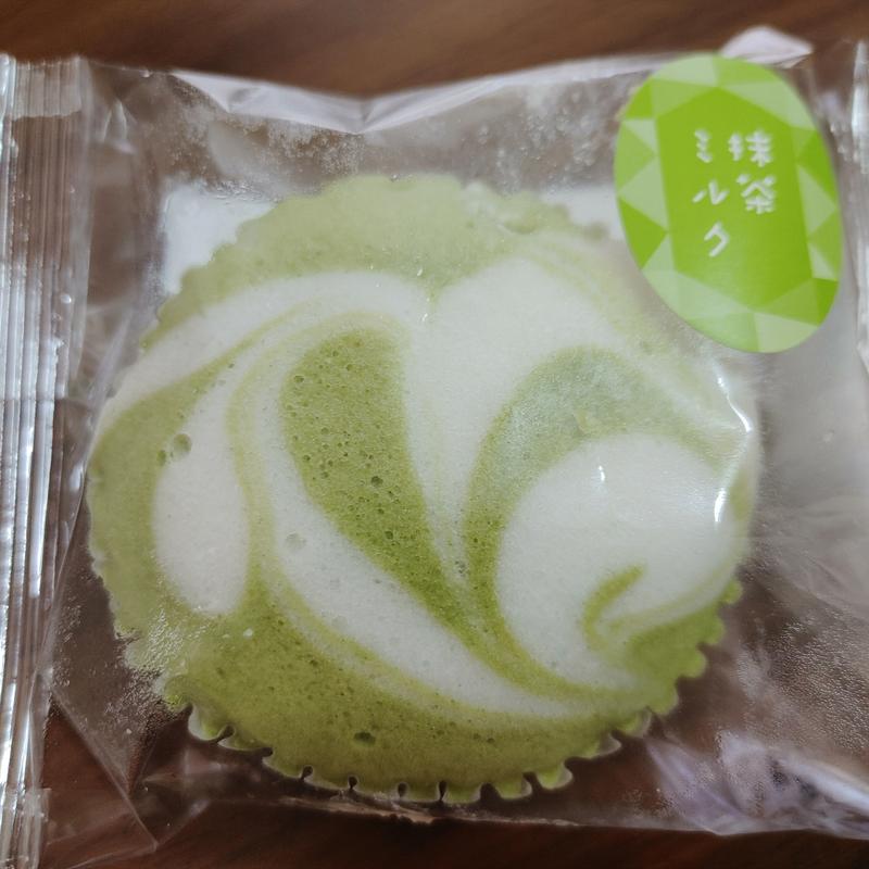 〈人魚姫の宝もの〉抹茶ミルク蒸しケーキ(リトルマーメイド ベーカリークラブ市川店)