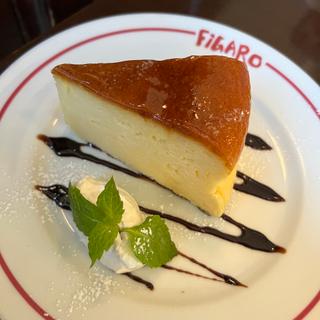 チーズケーキ(FiGARO)