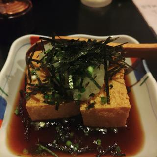 揚げ出汁豆腐(居食処たらくや)