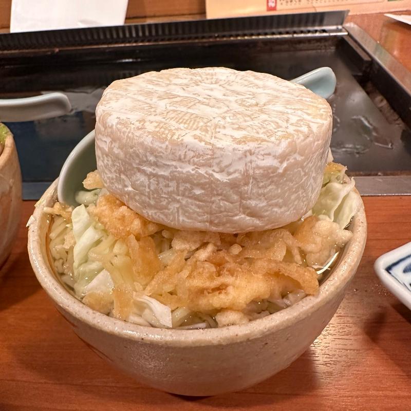 カマンベールもんじゃ(六文銭 支店)