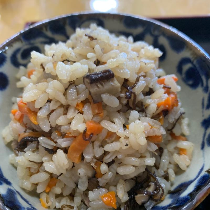 もずくじゅーしー(沖縄そば まるかみ)