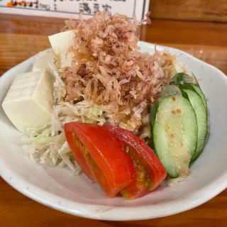 豆腐サラダ(海鮮屋台 おくまん 鳳駅前店)