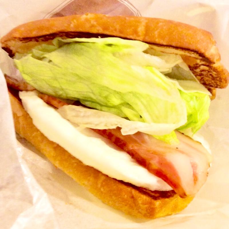 デニッシュベーコンエッグサンド(ロッテリア 京阪大和田駅)