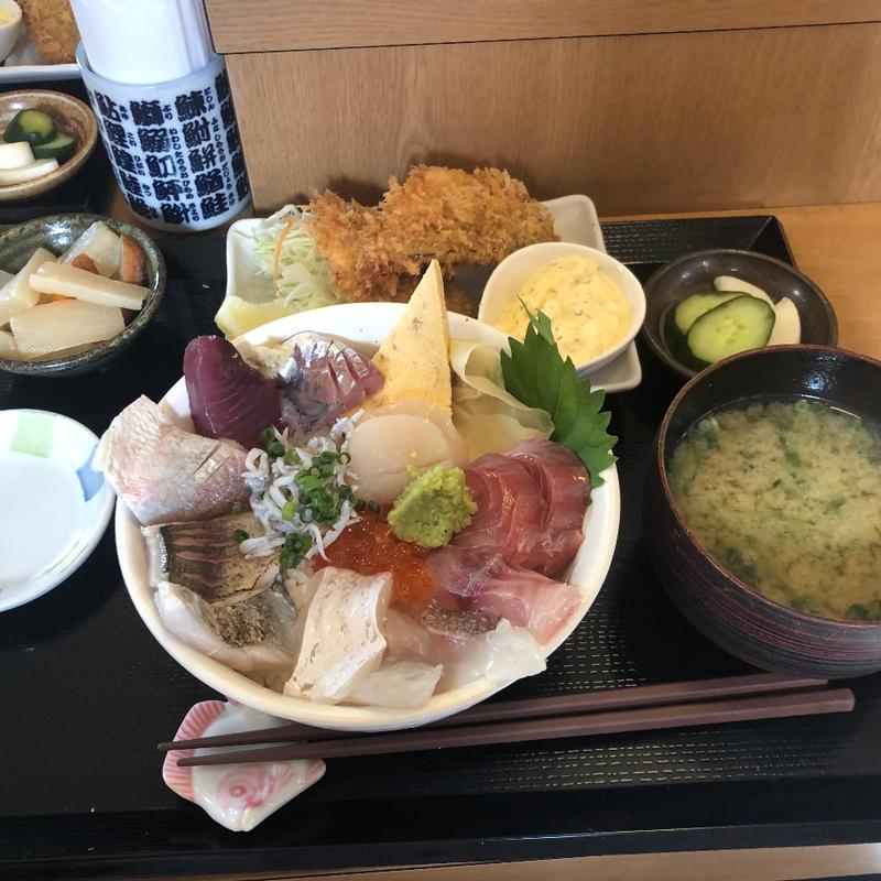 どど丼(めし家 やまや)