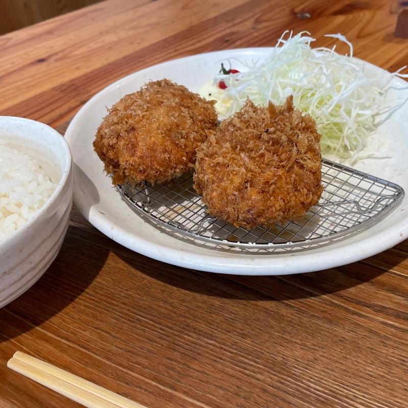メンチカツ定食(ひこま豚食堂・精肉店 )