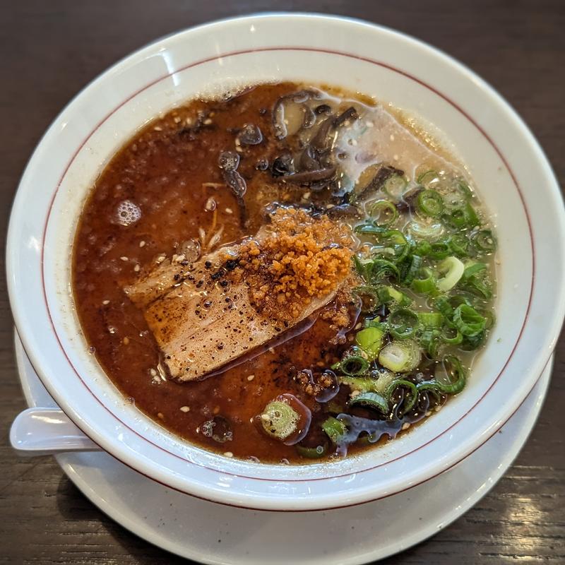 博多豚骨らーめん黒(麺ダイニング 福 )