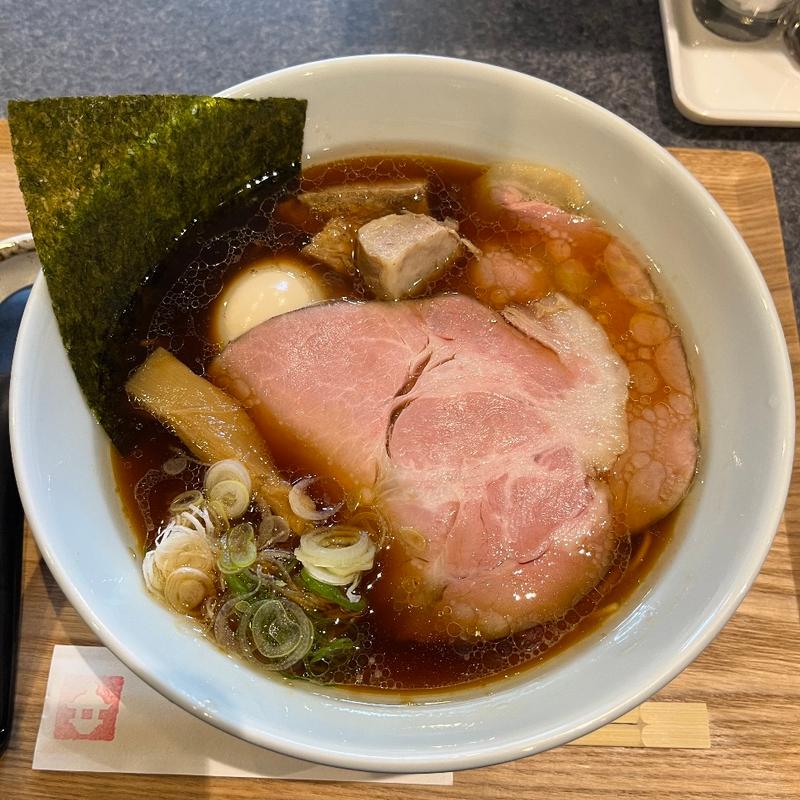 特製鶏醤油らーめん(中華そば 第三灯籠)