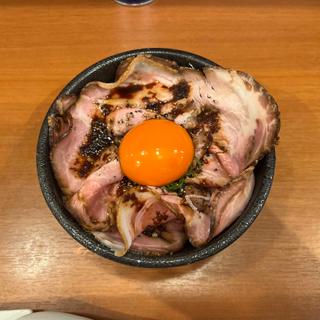ローストポーク丼(自家製手もみ麺 鈴ノ木)
