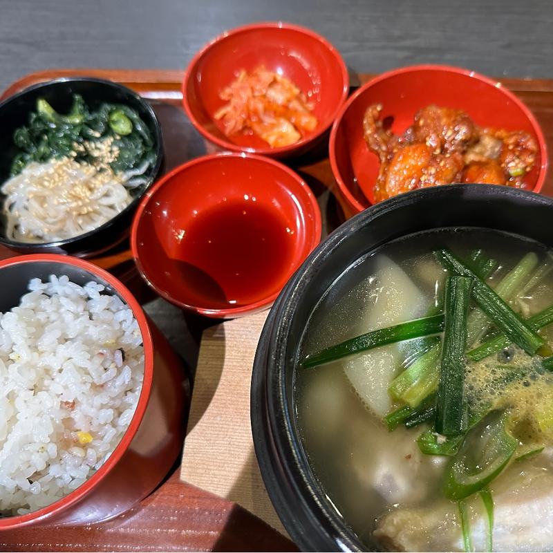 タッカンマリ定食(パンチャンワング(반찬왕국))