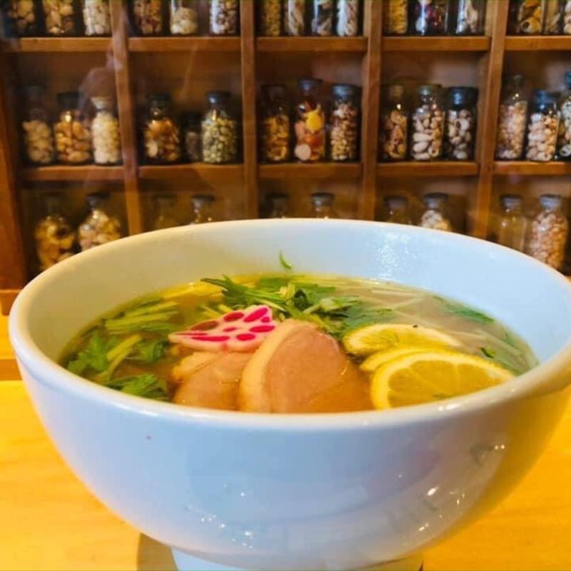 塩ラーメン(レリーサカフェ)
