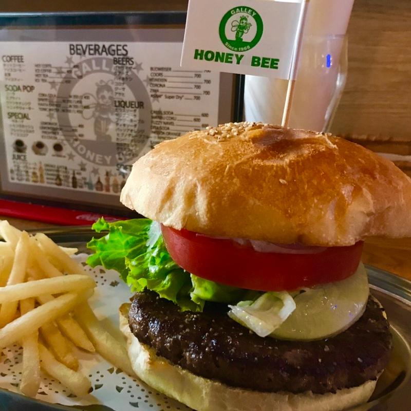 ネイビーバーガー(アメリカンダイナー・ハニービー)