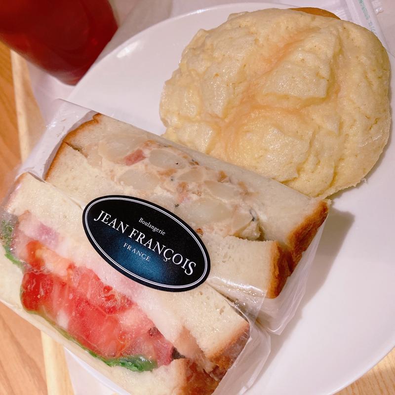 BLT・ポテサラサンド(JEAN FRANÇOIS（ジャン・フランソワ） 横浜ポルタ店)