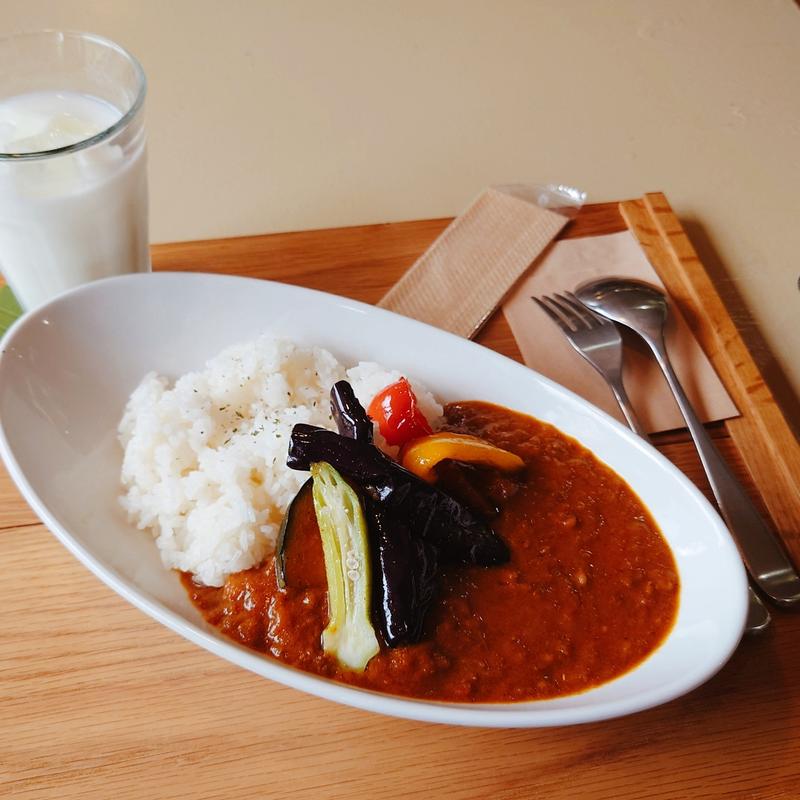 カレーライス　大盛(西の原レストハウス )