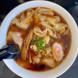 ワンタン麺(中華そば あかりや)