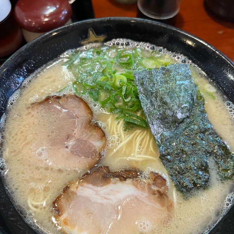 ラーメン(博多ラーメン いちばん星)
