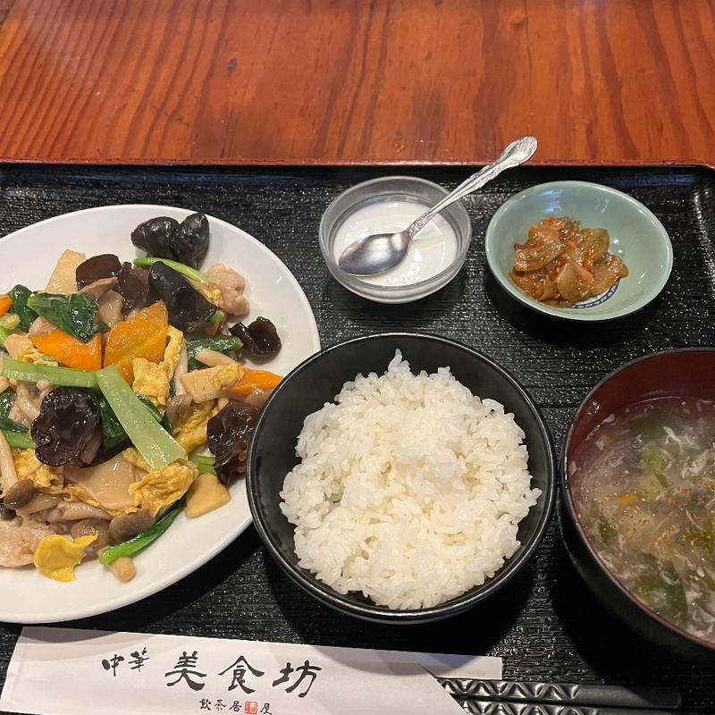 玉子とキクラゲ炒め(中華美食坊 田無南口店)