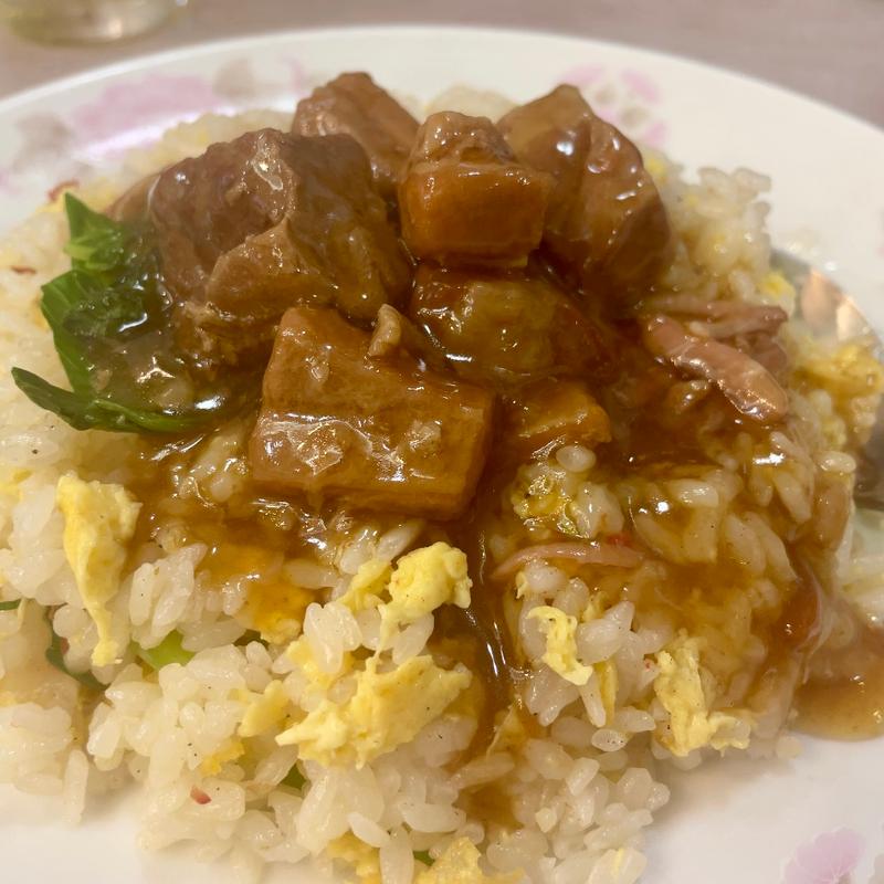 牛バラチャーハン(牡丹園)