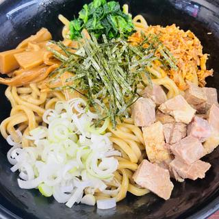 スタミナまぜ麺(ラーメン岡村屋)