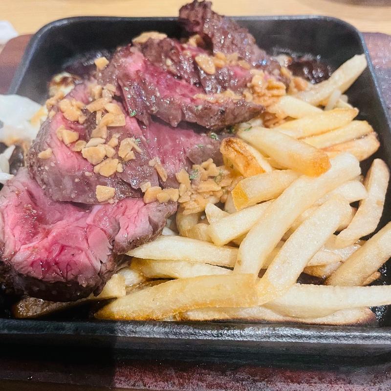 ハラミ(大衆酒場 もつ焼き おとんば 御徒町店)