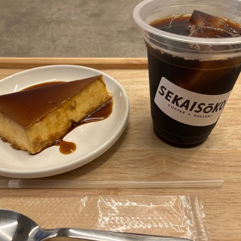 プリンと水出しコーヒー(世界倉庫)