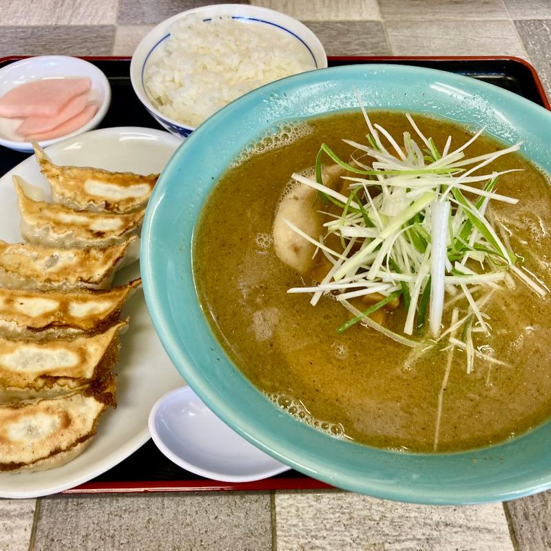 煮干しラーメン 餃子セット 半ライス(宇都宮餃子 いさみや)
