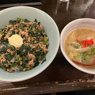ポパイ丼