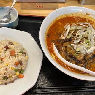 担々麺+炒飯(港味(KOUMI))