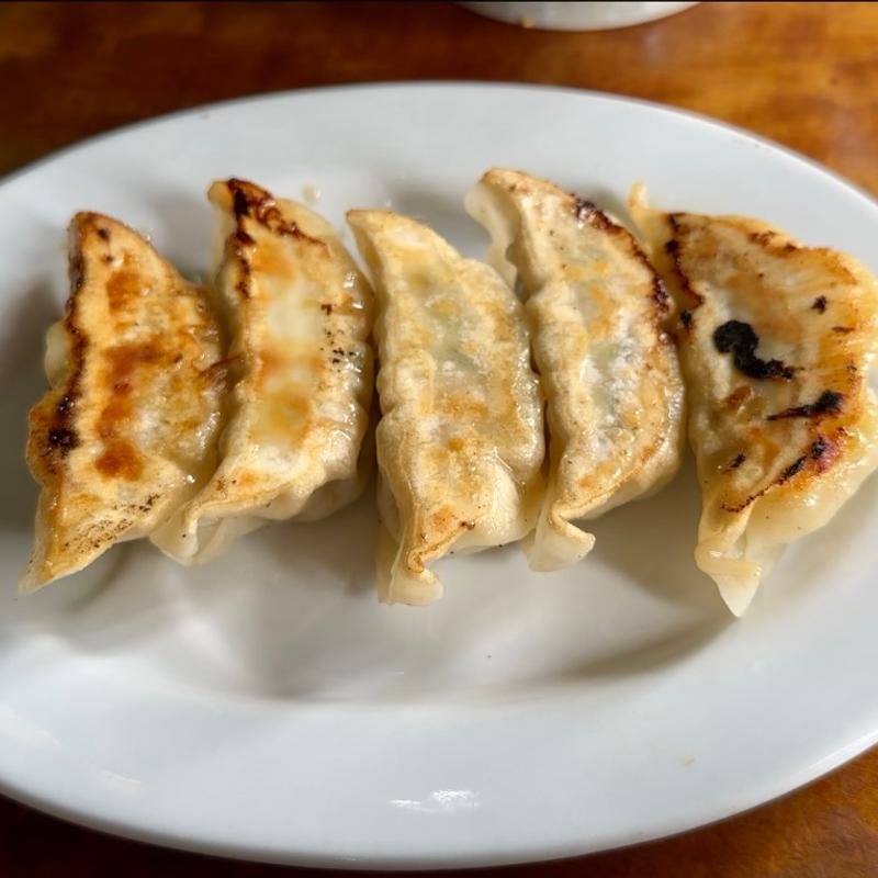 焼き餃子(和洋居酒屋 赤い屋根)