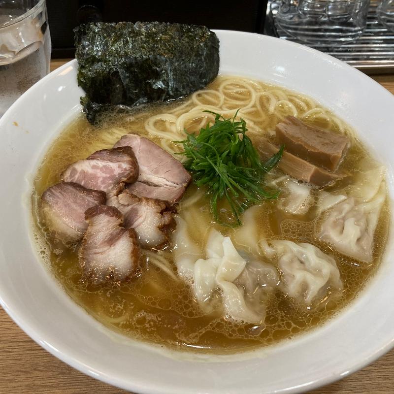 肉ワンタンメン(支那ソバ きたがわ)