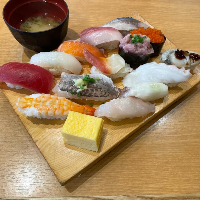 大漁握りランチ(スーパー回転寿司 やまと 木更津店 )