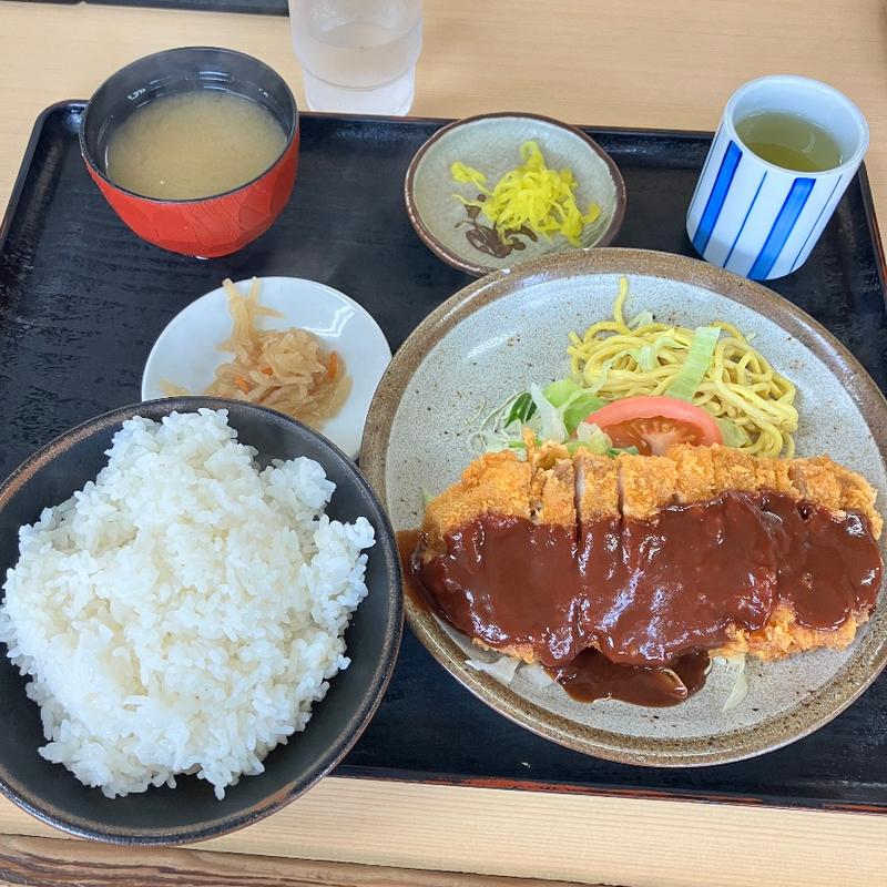 トンカツ定食(とら吉 （トラキチ）)