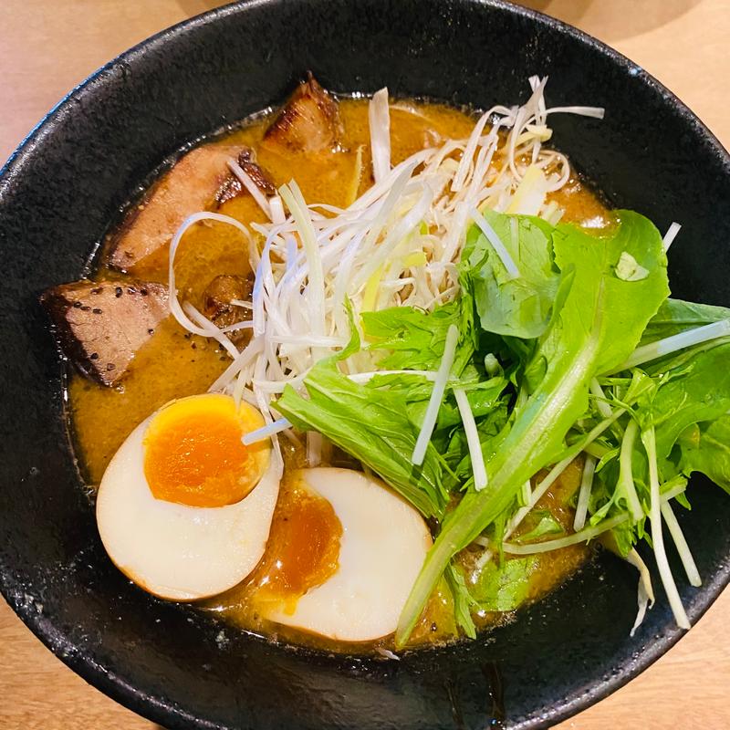 特製らぁめん醤油(俺の創作らぁめん　極や　神保町店)