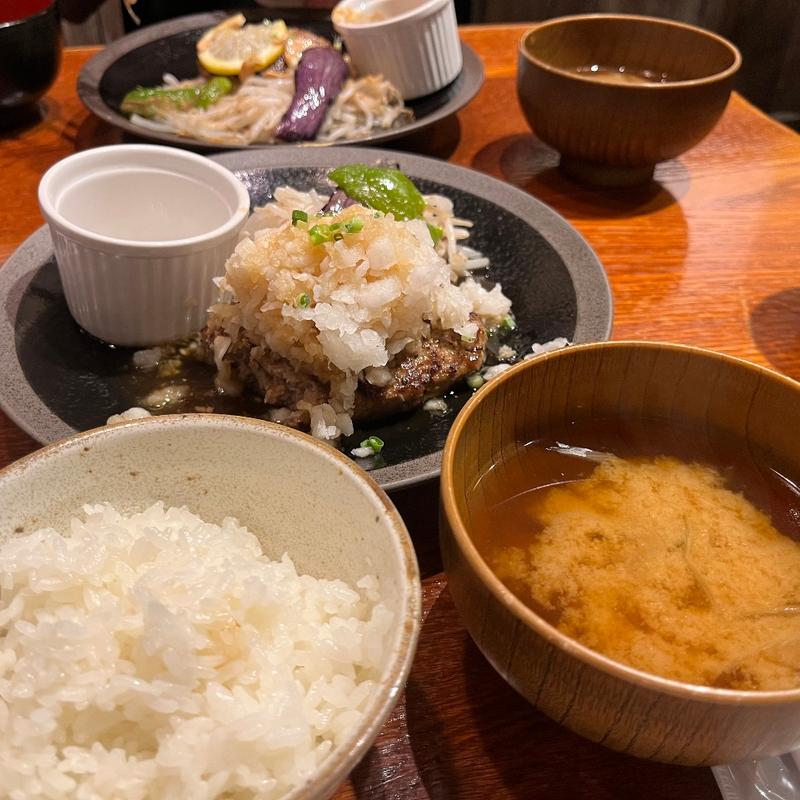 鬼おろしポン酢ハンバーグ(山本のハンバーグ 赤坂見附 （【旧店名】俺のハンバーグ山本）)