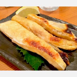 鮭ハラスの塩焼き(麺亭 しおつる)