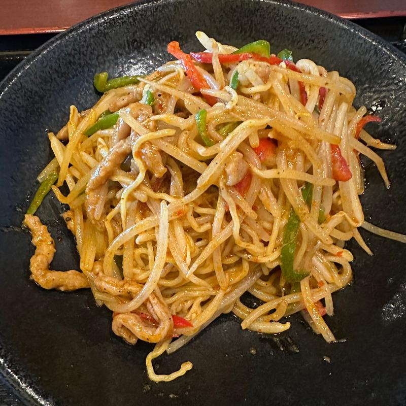 しびれ牛肉いため麺(阿里山城 ランドマークタワー店 )