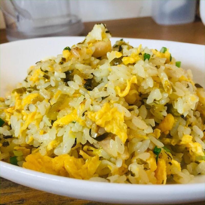 鶏と高菜の炒飯(家常菜 博朱)