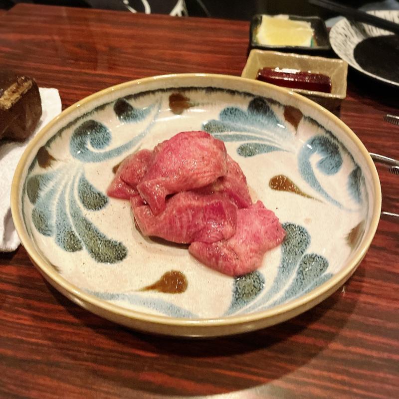 厚切り特上タン塩(魅惑の七輪 らんまん （ミワクノシチリンランマン）)