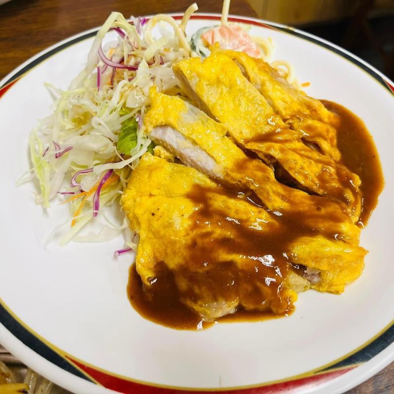 豚のピカタ(金時食堂)