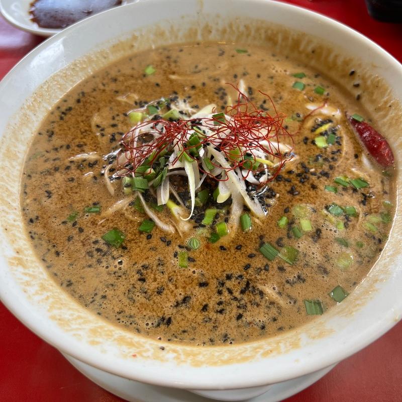 黒胡麻坦々麺(中国飯荘 山城)